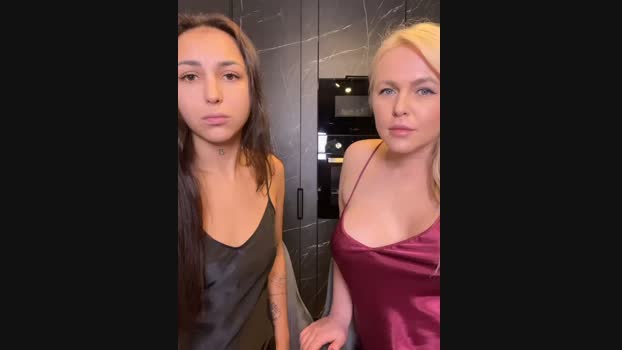 Keep_us_wild StripChat Female 11-03-2025