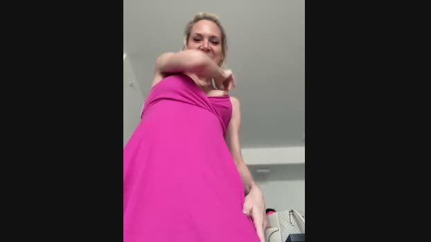 MessyNastyQueen StripChat Female 11-03-2025