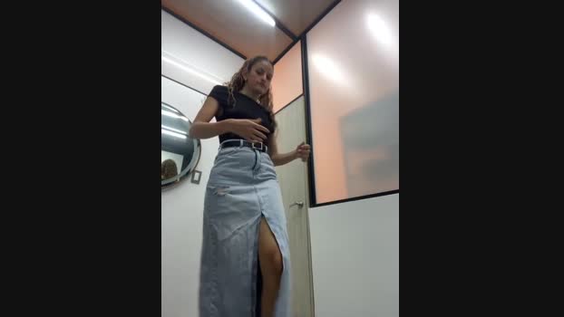 alana15 StripChat Female 10-03-2025