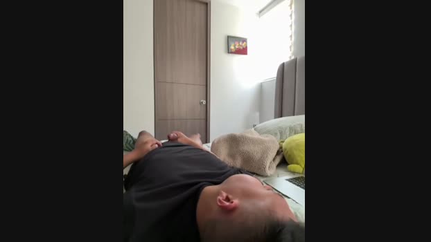 anli5 StripChat Female 10-03-2025