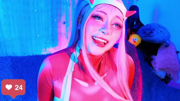 seraphine23 StripChat Female 10-03-2025