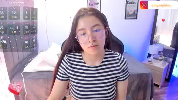 Amy_sophia_ MyFreeCams Female 11-03-2025