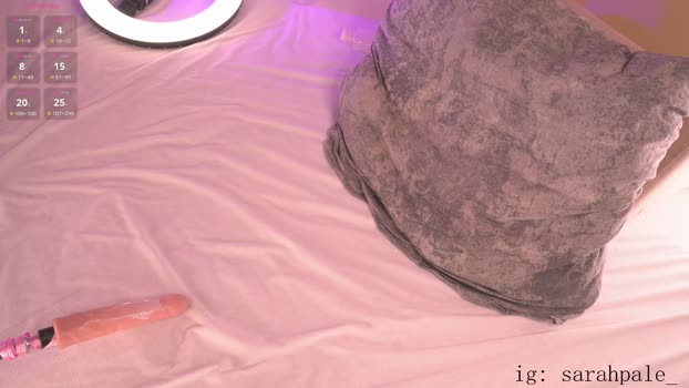 EdgedPale StripChat Female 11-03-2025