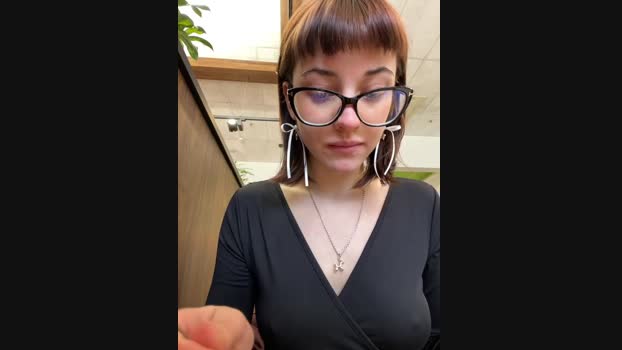 Foxy_Lexy StripChat Female 11-03-2025