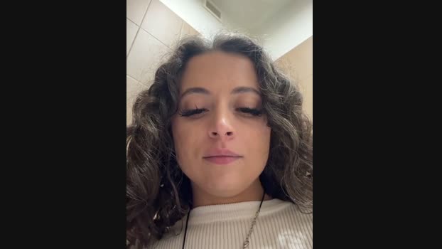 Lina_twin StripChat Female 12-03-2025