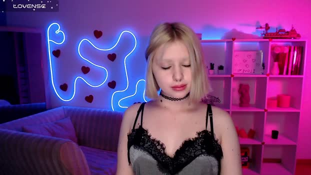 Lucy_mar MyFreeCams Female 11-03-2025