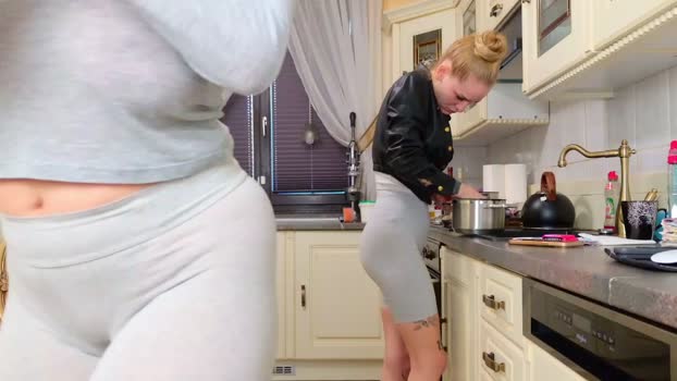 TUNDEROSE1 StripChat Female 12-03-2025