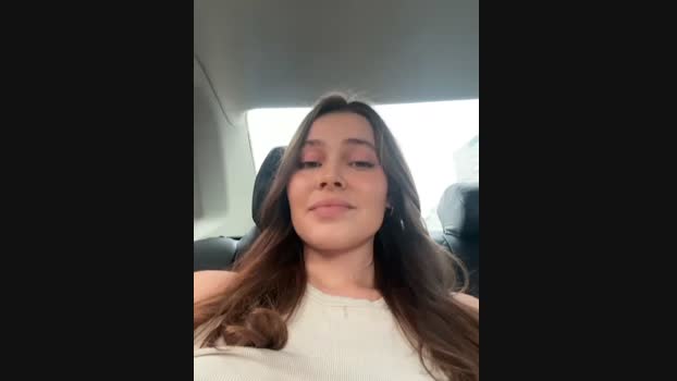 nicole111 StripChat Female 12-03-2025