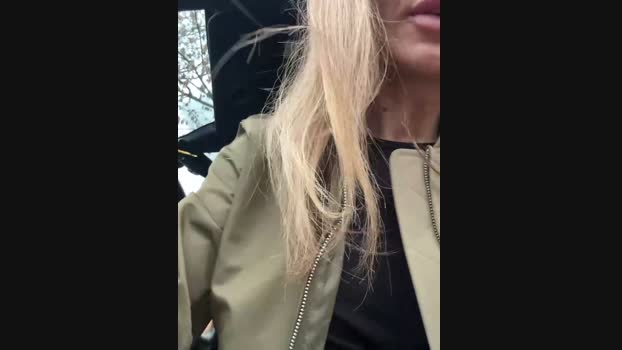 Etwas_neugierig StripChat Female 12-03-2025