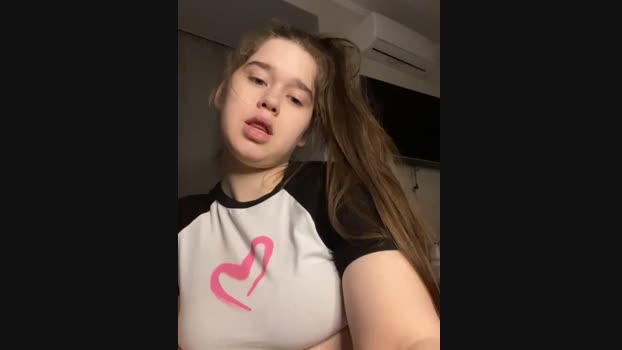 HornyGirlH StripChat Female 12-03-2025