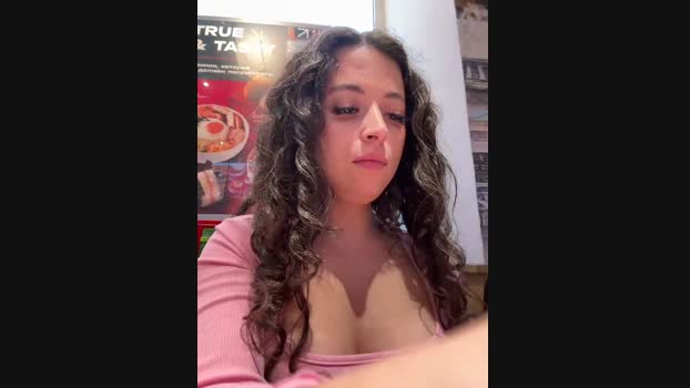 Lina_twin StripChat Female 13-03-2025