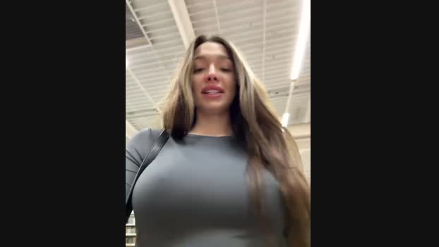 barbiehumpxxx StripChat Female 12-03-2025