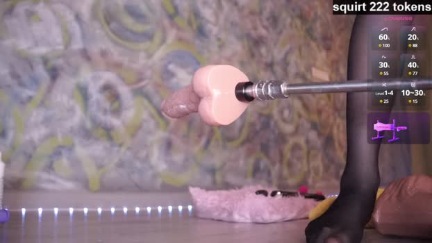 queeneliaa StripChat Female 13-03-2025