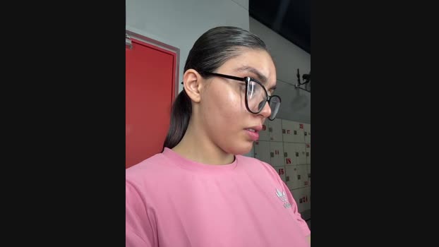 zui_lu StripChat Female 13-03-2025