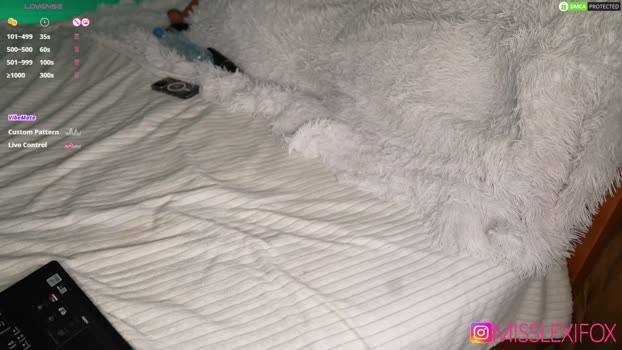 BlueEyesLexy MyFreeCams Female 14-03-2025