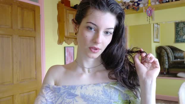 CamilaAccardi MyFreeCams Female 14-03-2025