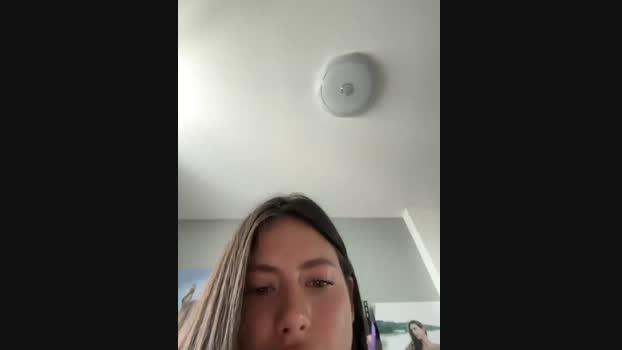 Ellzaa_ StripChat Female 14-03-2025