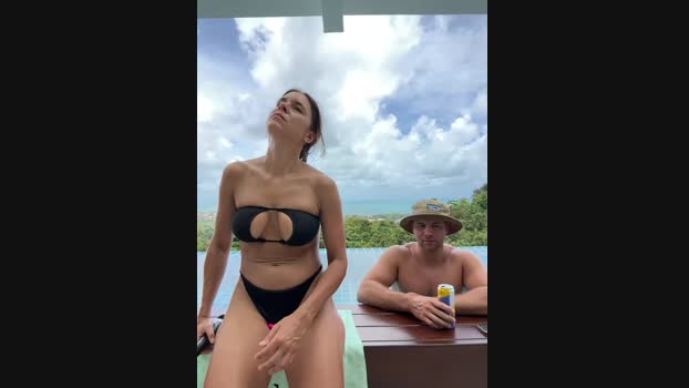 JuicyFruits93 StripChat Female 12-03-2025