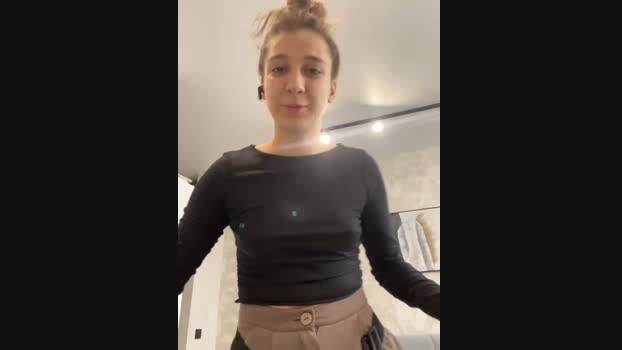 RollingGirlzzz StripChat Female 14-03-2025