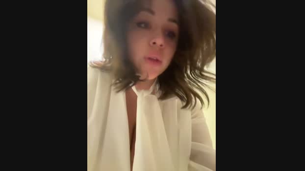 South_Carolina StripChat Female 14-03-2025