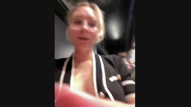 The_Snowwhitee StripChat Female 13-03-2025