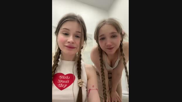 mmelicious StripChat Female 13-03-2025