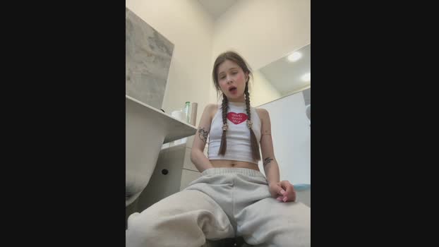 mmelicious StripChat Female 14-03-2025