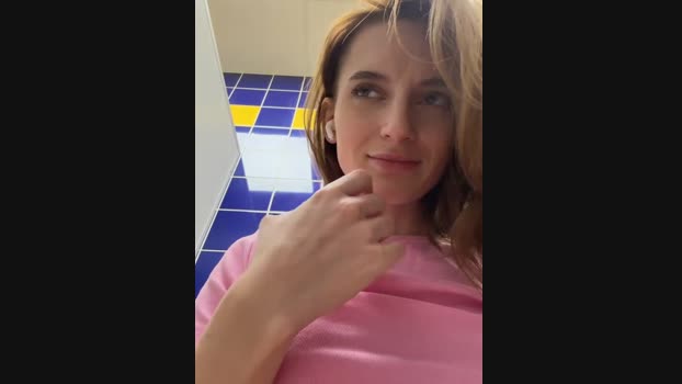 -AngelAri- StripChat Female 14-03-2025