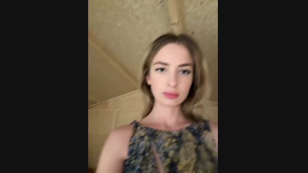 EvieEvans StripChat Female 14-03-2025