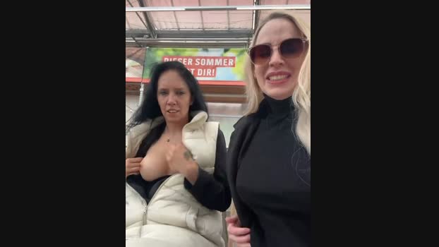 June695_ StripChat Female 15-03-2025