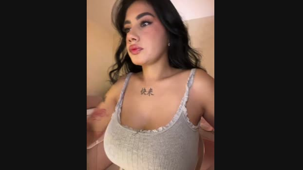 clarachanelricek StripChat Female 14-03-2025