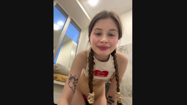 mmelicious StripChat Female 14-03-2025