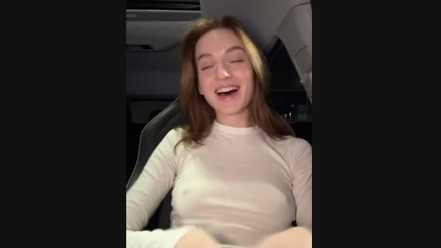 -AngelAri- StripChat Female 15-03-2025