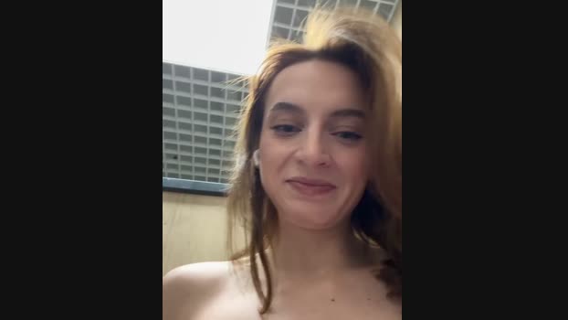 -AngelAri- StripChat Female 15-03-2025