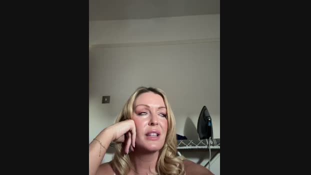 JodiSands StripChat Female 15-03-2025