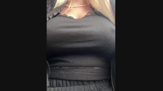 Milkyy_wway StripChat Female 16-03-2025