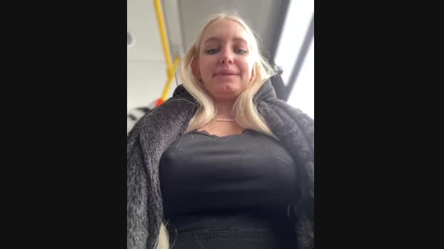 Milkyy_wway StripChat Female 16-03-2025
