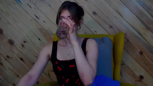 Miss_L MyFreeCams Female 15-03-2025