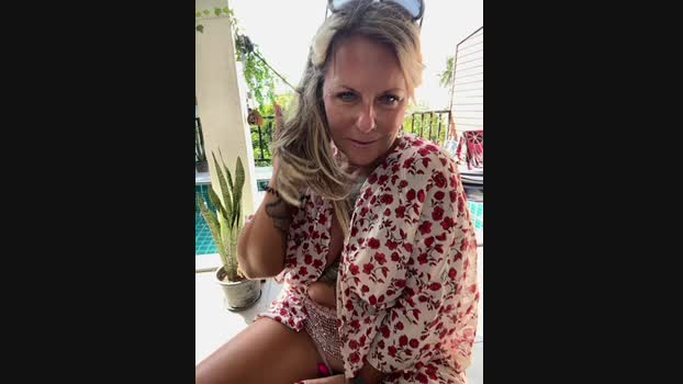 RubyInk StripChat Female 16-03-2025