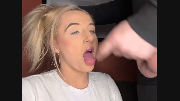 Strongqueen StripChat Female 15-03-2025