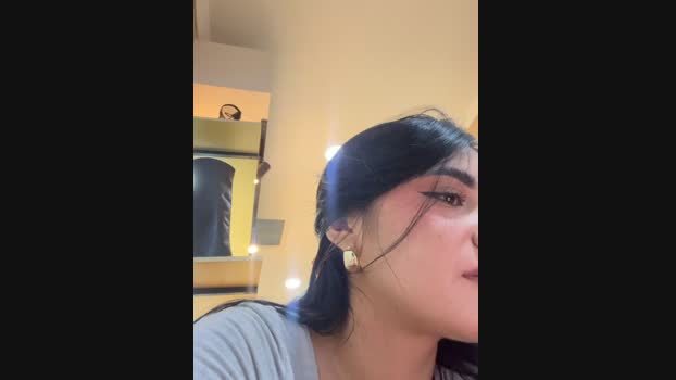 clarachanelricek StripChat Female 15-03-2025