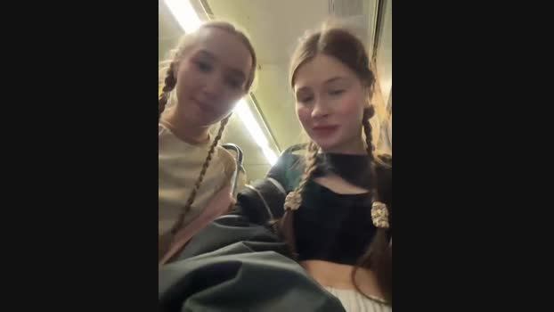 mmelicious StripChat Female 15-03-2025