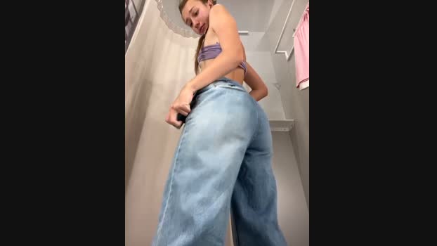 Lia__Love StripChat Female 17-03-2025