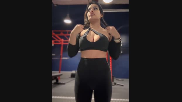 MistressBelleNoire StripChat Female 16-03-2025