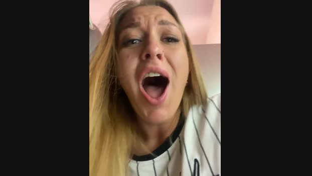 Sweet___Emily StripChat Female 17-03-2025