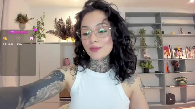 Ysabeau MyFreeCams Female 20-03-2025