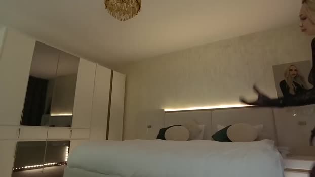 BlondeIsBack MyFreeCams Female 21-03-2025