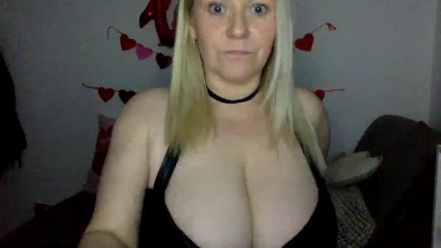 Kurvy_Khloe MyFreeCams Female 21-03-2025