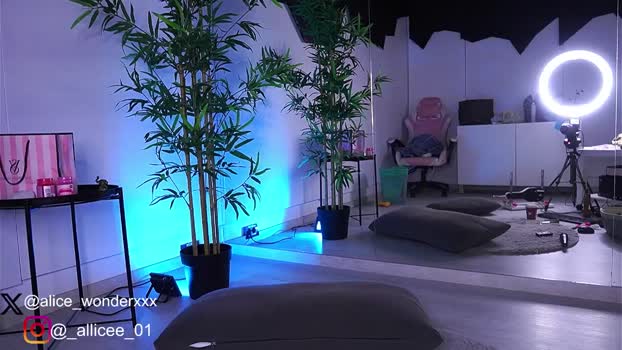 VanesaSimon MyFreeCams Female 21-03-2025