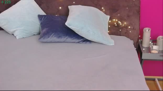 Erinishere MyFreeCams Female 22-03-2025